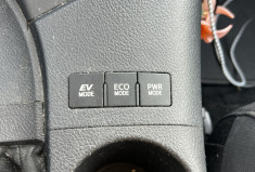 Toyota Auris Touring Sports DESIGN 1.8 VVT-i HSD 99 cv CVT * 