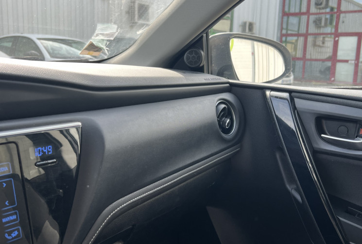 Toyota Auris Touring Sports EXECUTIVE 1.8 VVT-i HSD 99 cv CVT * 