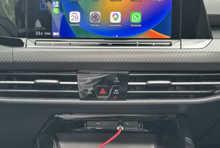 Volkswagen Golf 8 1.5 e-TSI OPF 150 R-Line DSG7 * TOIT OUVRANT * ATTELAGE * GARANTIE 6 MOIS