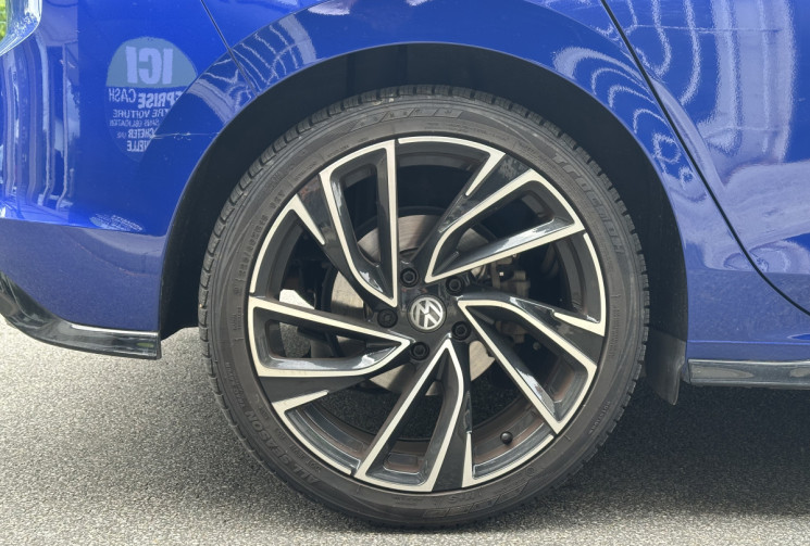 Volkswagen Golf 8 1.5 e-TSI OPF 150 R-Line DSG7 * TOIT OUVRANT * ATTELAGE * GARANTIE 6 MOIS