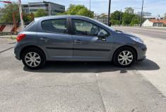 Peugeot 207 5 portes 1.4 e 16V 90cv