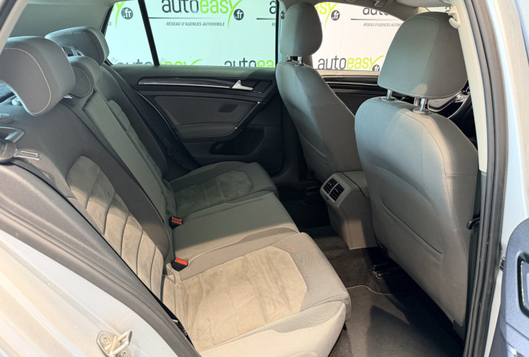 Volkswagen Golf 1.6 TDI 105 ch BlueMotion Carat DSG