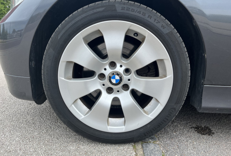 BMW SERIE 3 TOURING 325xi 2.5 i 218cv