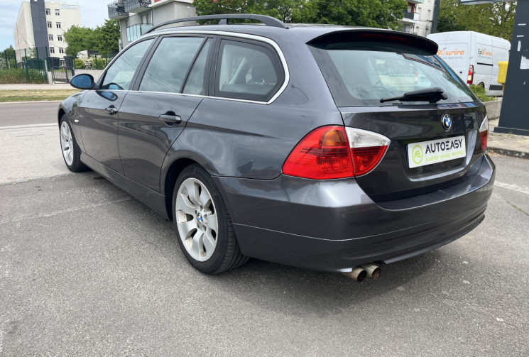 BMW SERIE 3 TOURING 325xi 2.5 i 218cv