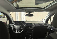 Peugeot 2008 1.2 i EAT6 S&S 130 cv Boîte auto SIGNATURE