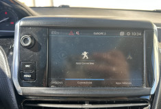 Peugeot 2008 1.2 i EAT6 S&S 130 cv Boîte auto SIGNATURE