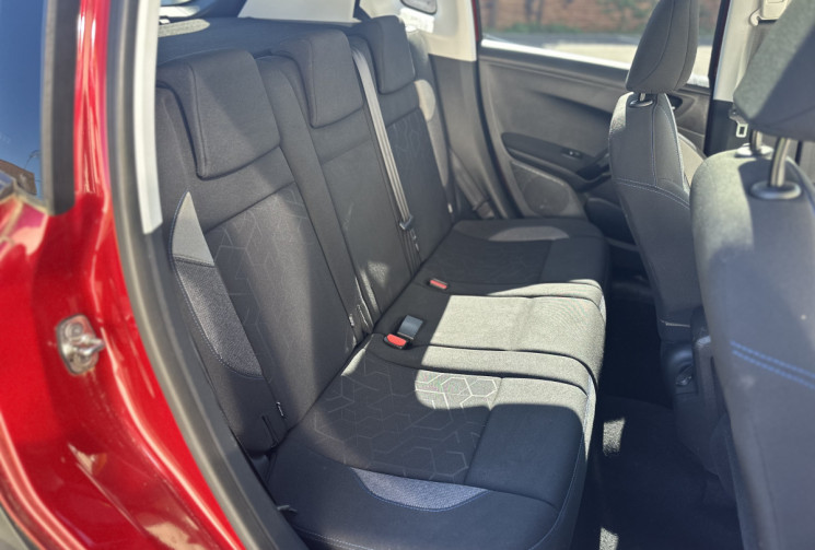 Peugeot 2008 1.2 i EAT6 S&S 130 cv Boîte auto SIGNATURE