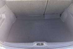 Peugeot 208 Phase 2 5 Portes 1.2 i S&S 82 cv SIGNATURE