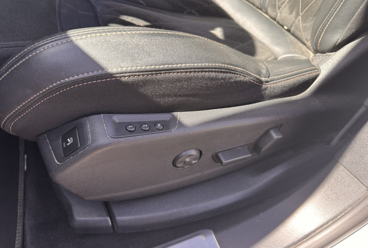 Peugeot 5008 2.0 BlueHDi EAT8 S&S 180 cv Boîte auto GT 7 PLACES