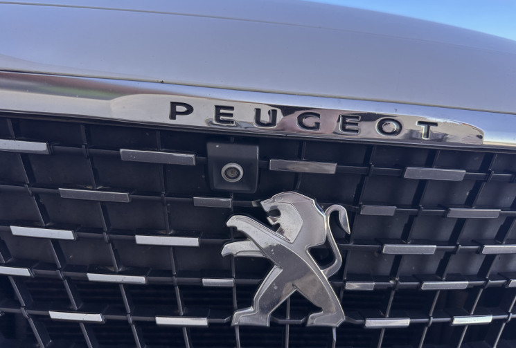 Peugeot 5008 2.0 BlueHDi EAT8 S&S 180 cv Boîte auto GT 7 PLACES