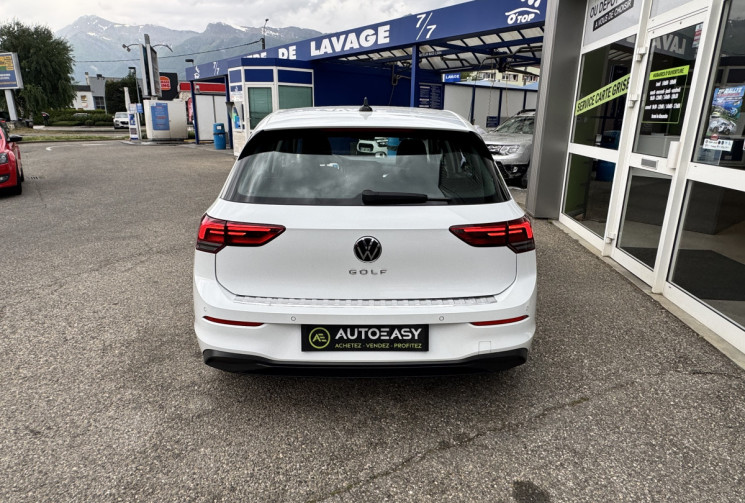 Volkswagen Golf 8 2.0 TDI 116 Life Business