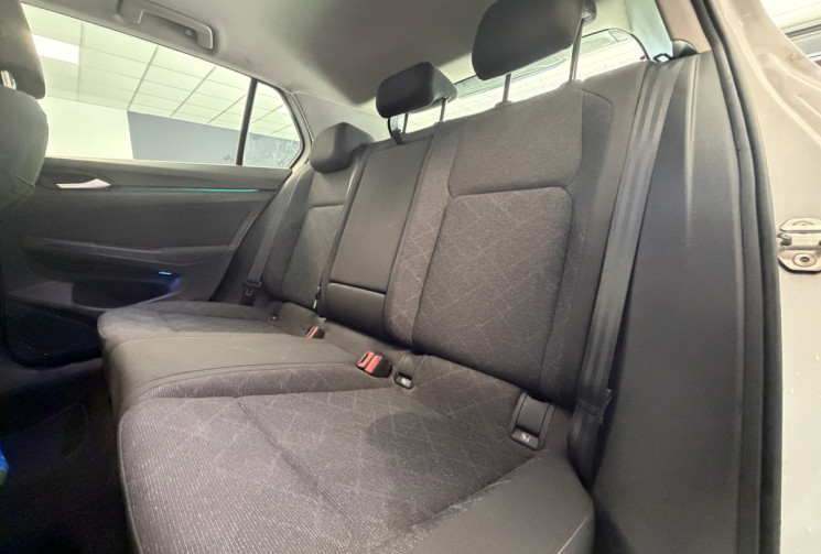 Volkswagen Golf 1.0 TSI 110 CV LIFE