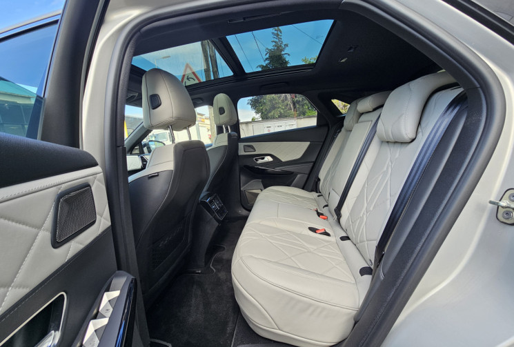 DS DS 7 E-TENSE 4x4 300 ch Grand Chic RIVOLI Toit ouvrant Suivi DS