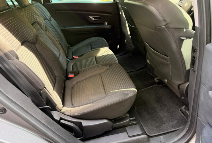 Renault GRAND SCENIC 7 PLACES