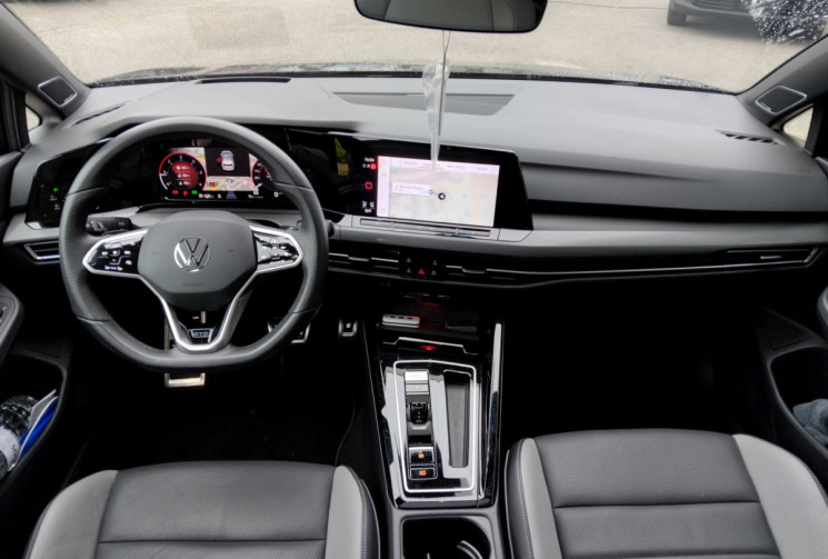 Volkswagen Golf 2.0 TDI SCR 200 DSG7 GTD - Suivi VW - HK