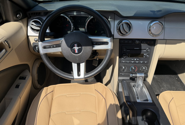 Ford MUSTANG CABRIOLET 4.0 V6 210 SOHC