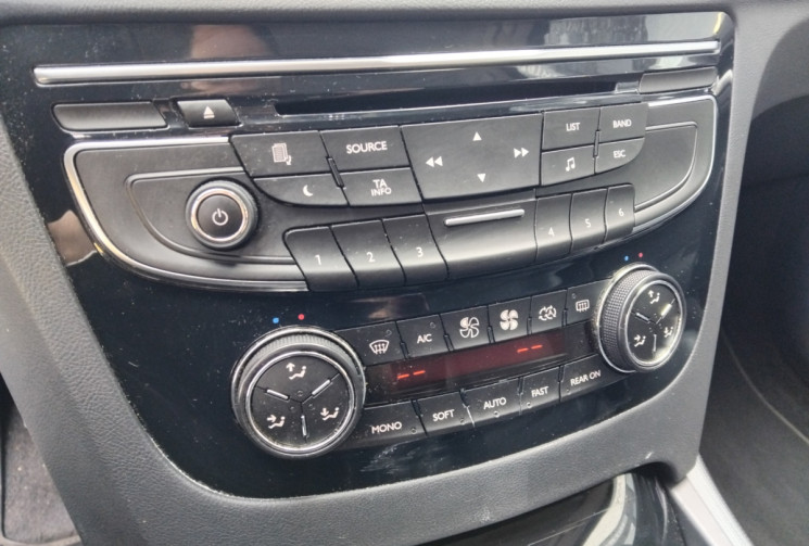 Peugeot 508  1.6 THP 156 cv