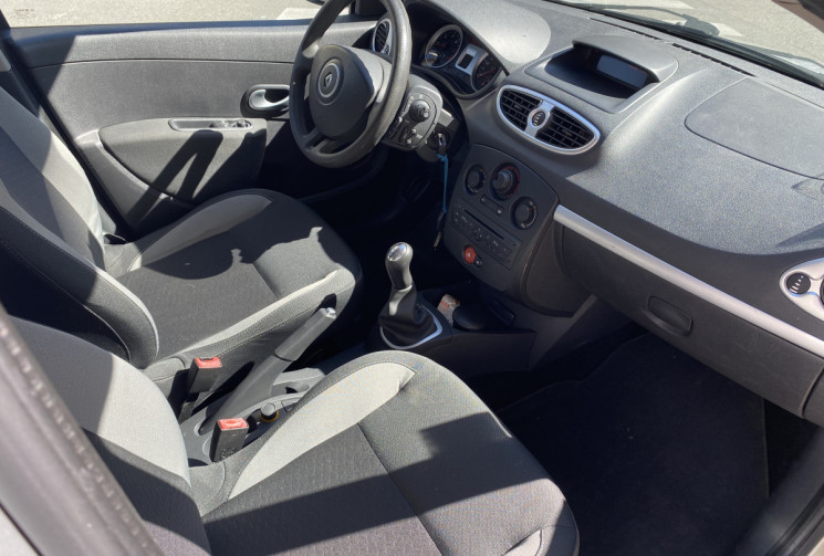 Renault CLIO ESTATE 3 phase 2 1.5 dci 90 ch