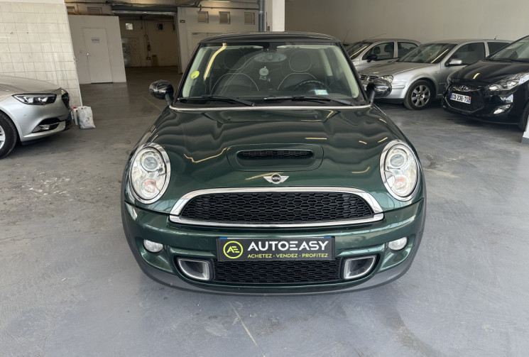 Mini Mini Cooper 2.0 SD 143 / Sièges chauffants / Régulateur