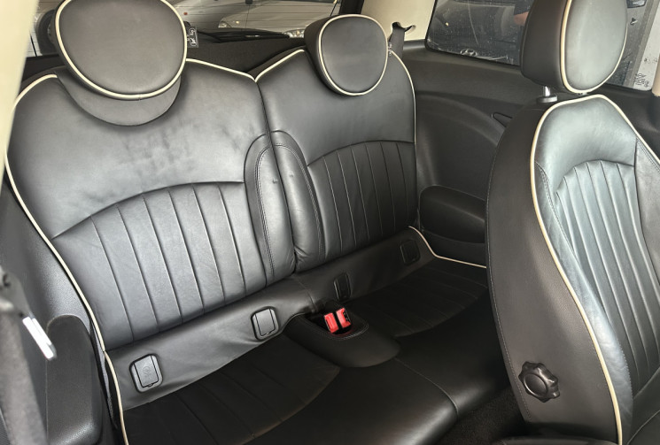 Mini Mini Cooper 2.0 SD 143 / Sièges chauffants / Régulateur