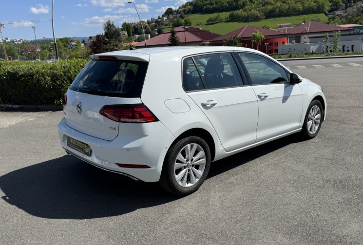 Volkswagen Golf VII 1.4 TSI 125ch BlueMotion First Edition Suivi VW 1er main