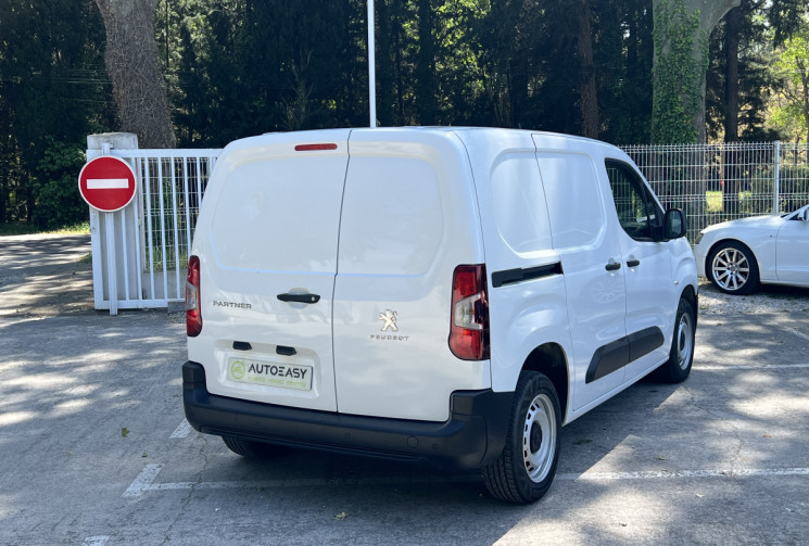 Peugeot Partner 1.2 110 M Standard 650 KG / 1ère Main / Carplay / Radars AR 