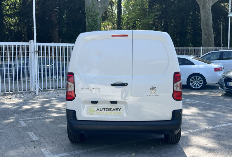 Peugeot Partner 1.2 110 M Standard 650 KG / 1ère Main / Carplay / Radars AR 