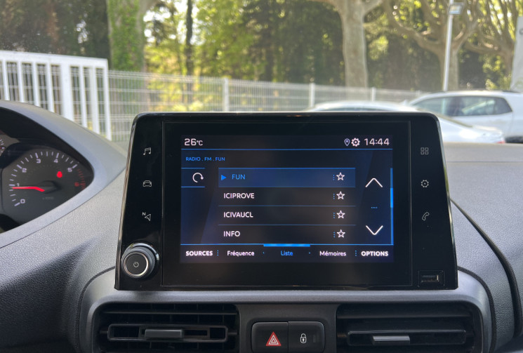 Peugeot Partner 1.2 110 M Standard 650 KG / 1ère Main / Carplay / Radars AR 