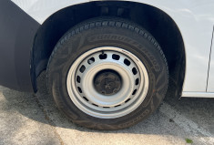 Peugeot Partner 1.2 Puretech 110 M Standard 650 KG / 1ère Main / Carplay / Radars AR 