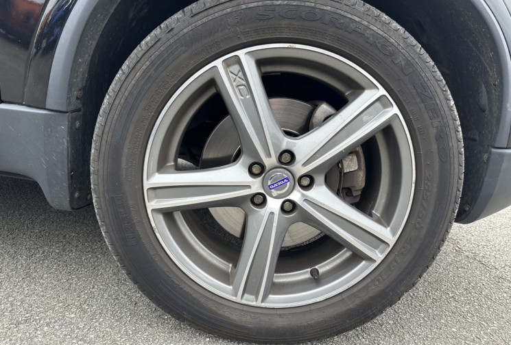 Volvo XC90 I D5 2.4 TDI AWD Geartronic 185 CV BVA R-DESIGN