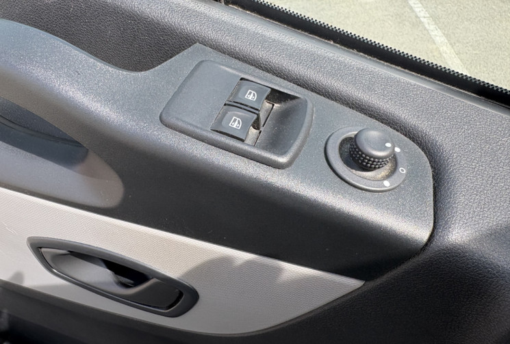 Renault Trafic L2H1 1.6 DCI 120 CONFORT 12000 Euros HT