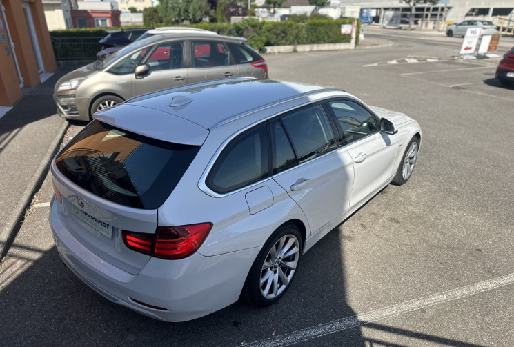 BMW SERIE 3 TOURING 330 xDrive 286ch Modern