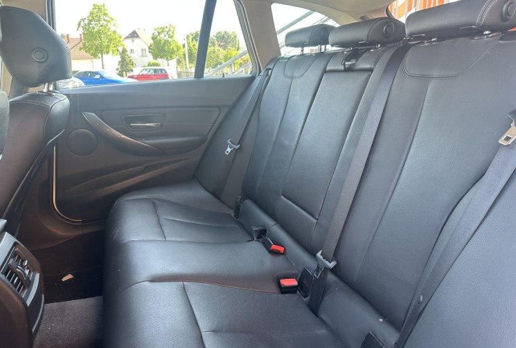 BMW SERIE 3 TOURING 330 xDrive 286ch Modern