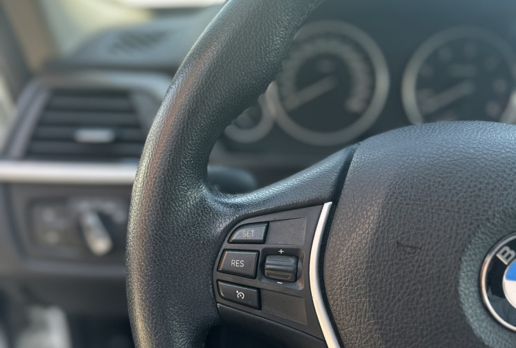 BMW SERIE 3 TOURING 330 xDrive 286ch Modern