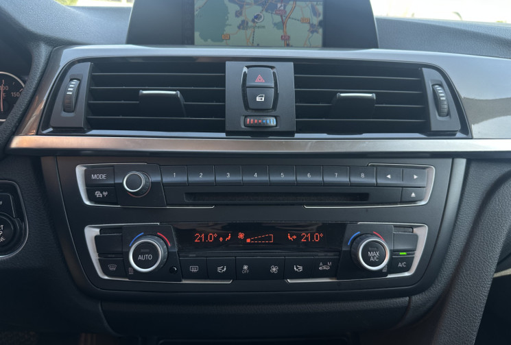 BMW SERIE 3 TOURING 330 xDrive 286ch Modern