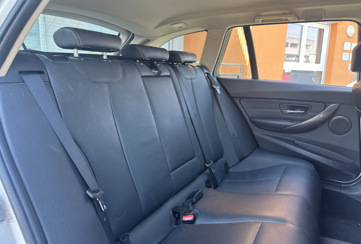 BMW SERIE 3 TOURING 330 xDrive 286ch Modern