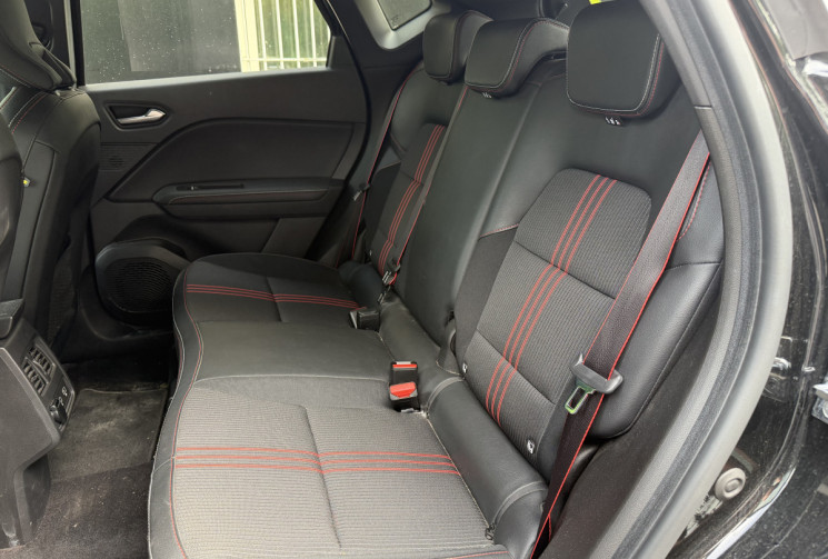 Renault Captur 1.6 E-TECH 145 HYBRID RS LINE * ENTRETIEN RENAULT * CARPLAY * GARANTIE 6 MOIS