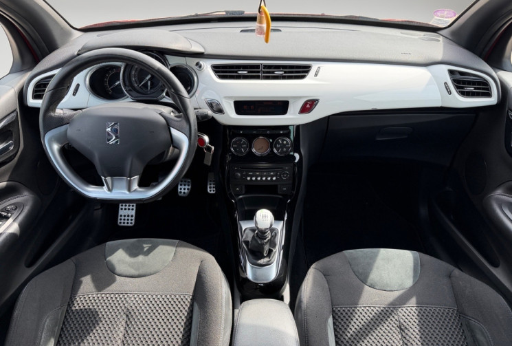 Citroën DS3 1.6 THP 155 SPORT CHIC - SUIVI A JOUR