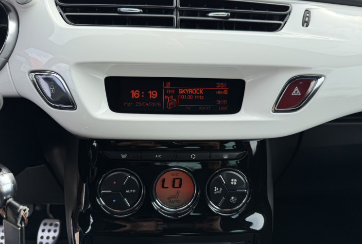 Citroën DS3 1.6 THP 155 SPORT CHIC - SUIVI A JOUR