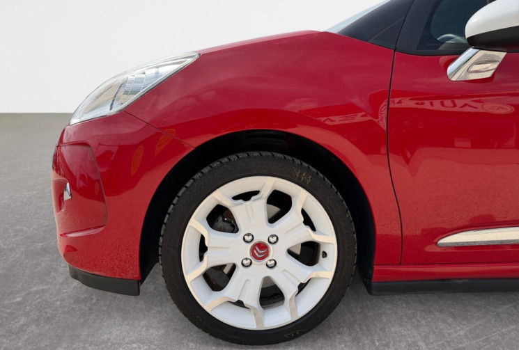 Citroën DS3 1.6 THP 155 SPORT CHIC - SUIVI A JOUR