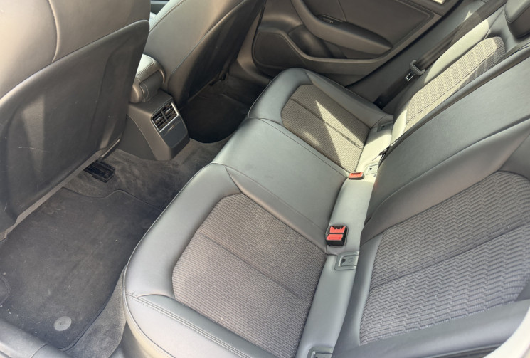 Audi A3 SPORTBACK 2.0 TDI 150 ch Advanced S tronic 6 / Historique intégral / Première main
