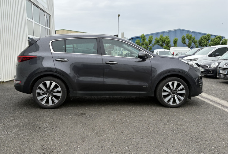 Kia Sportage AWD 2.0 CRDi Premium 136 cv * Toit Ouvrant * Sièges chauffants Av Ar * JBL * Caméra