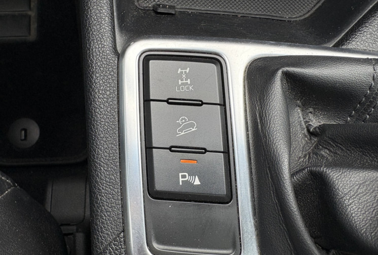 Kia Sportage AWD 2.0 CRDi Premium 136 cv * Toit Ouvrant * Sièges chauffants Av Ar * JBL * Caméra