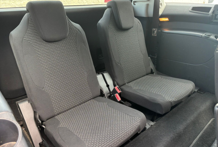 Citroën Grand C4 Picasso Grand C4 Grand Picasso 1.6 HDi FAP - 110 Millenium PHASE 2 / 7 Places 