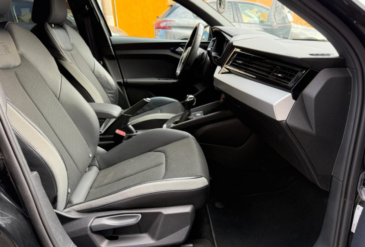 Audi A1 SPORTBACK s-line  II Sportback 40 2.0 TFSI S-Tronic6 200 cv / PACK BLACK / CARPLAY 