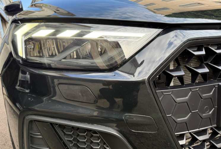 Audi A1 SPORTBACK s-line  II Sportback 40 2.0 TFSI S-Tronic6 200 cv / PACK BLACK / CARPLAY 