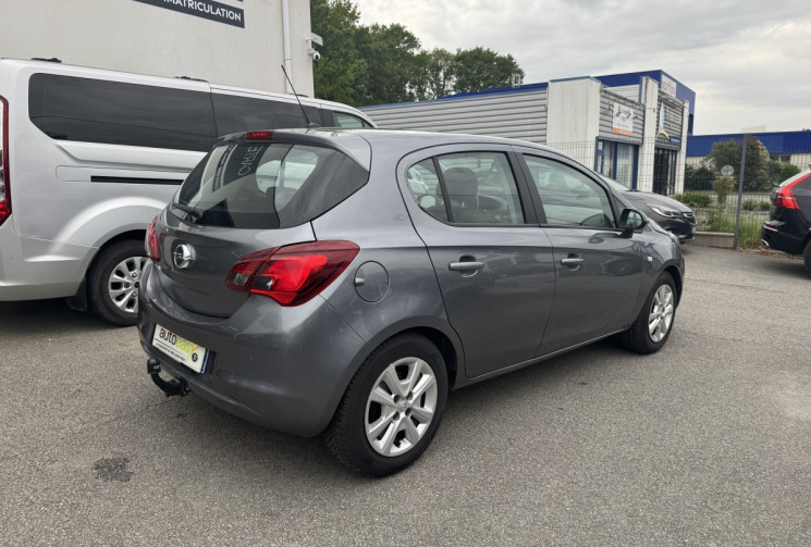 Opel Corsa 5 Portes 1.4 i 16V 90 cv EDITION
