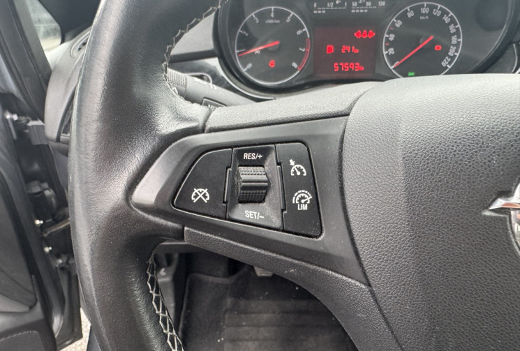 Opel Corsa 5 Portes 1.4 i 16V 90 cv EDITION