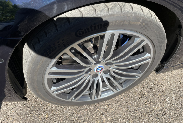 BMW SERIE 5 TOURING 530dA xDrive 265 ch M Sport/Harman Kardon/Sièges Cuir Elect /Toit Pano/JA 19