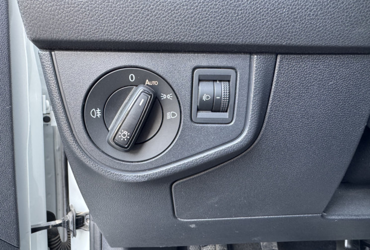 Volkswagen Polo VI 1.0 TSI 12V BMT 95 CH IQ DRIVE / RIEN A PREVOIR 